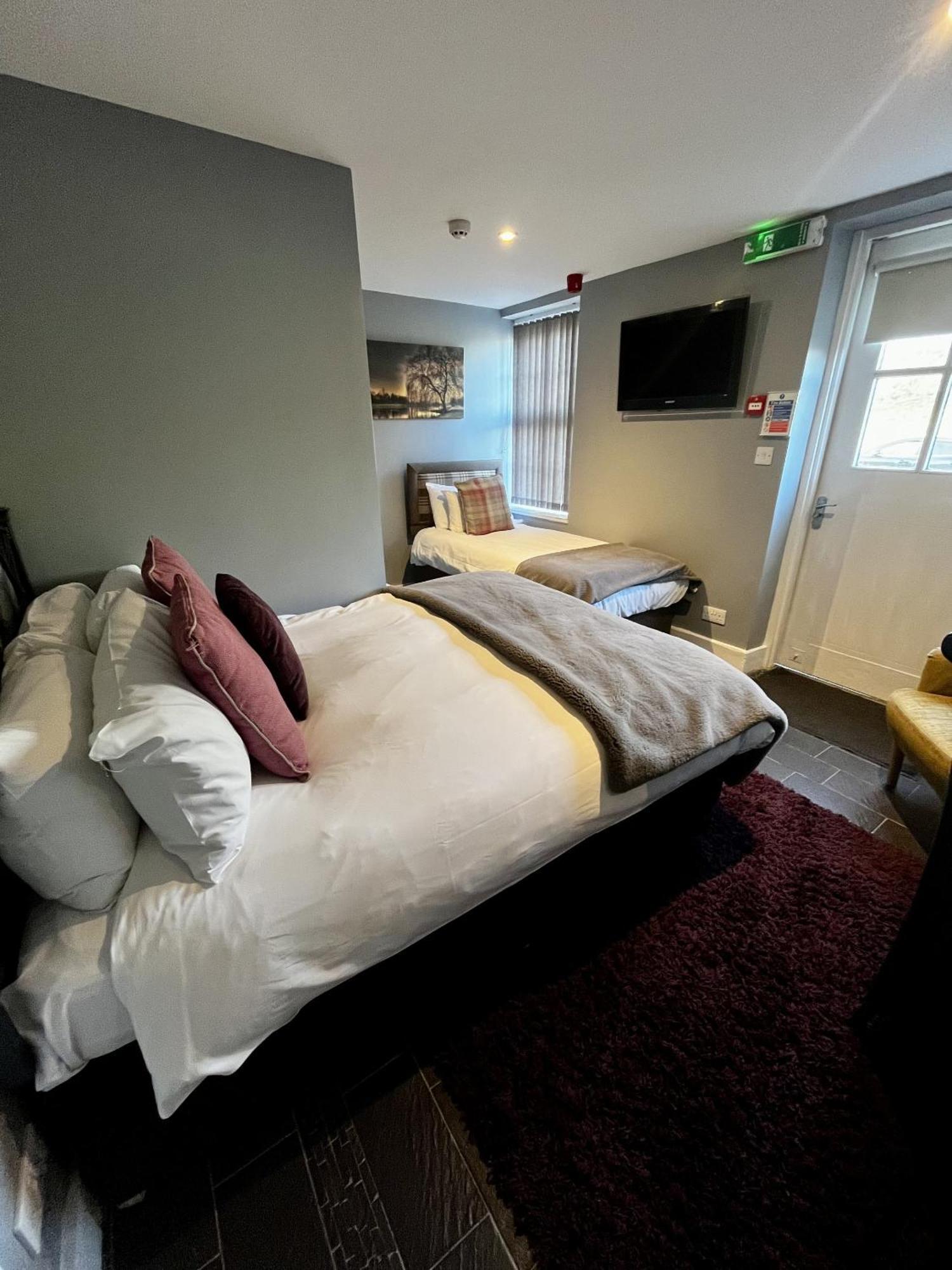 The Blue Bell Crookham Hotel Cornhill on Tweed ห้อง รูปภาพ